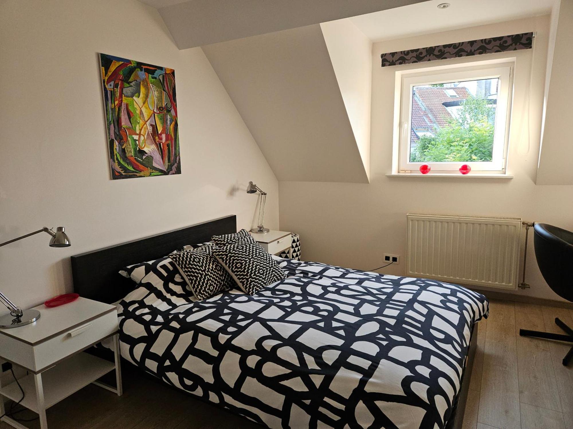 ブリュッセルModern Duplex With Gardenアパートメント エクステリア 写真